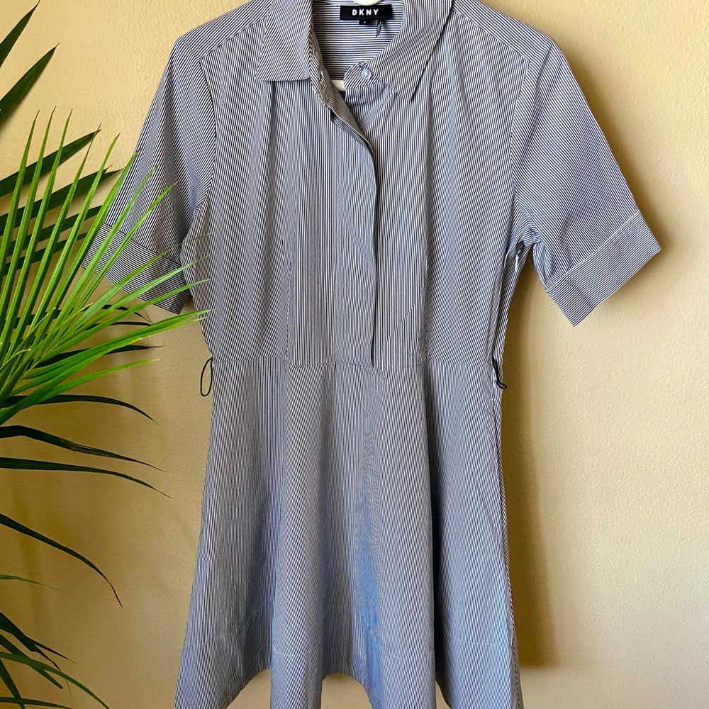 DKNY Navy blue striped collared dress w/ pockets